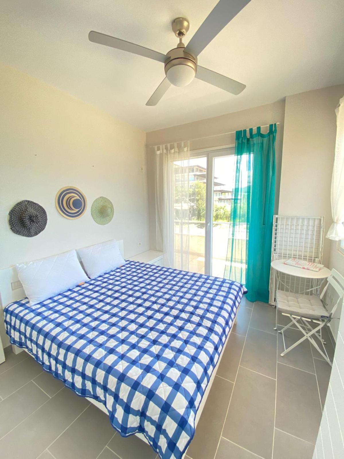 Vlorë Adriatic Getaway Apartments & Penthouse חדר תמונה